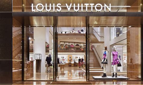 lv canton road video|5 Things to See Inside Louis Vuitton’s Revamped Canton Road .